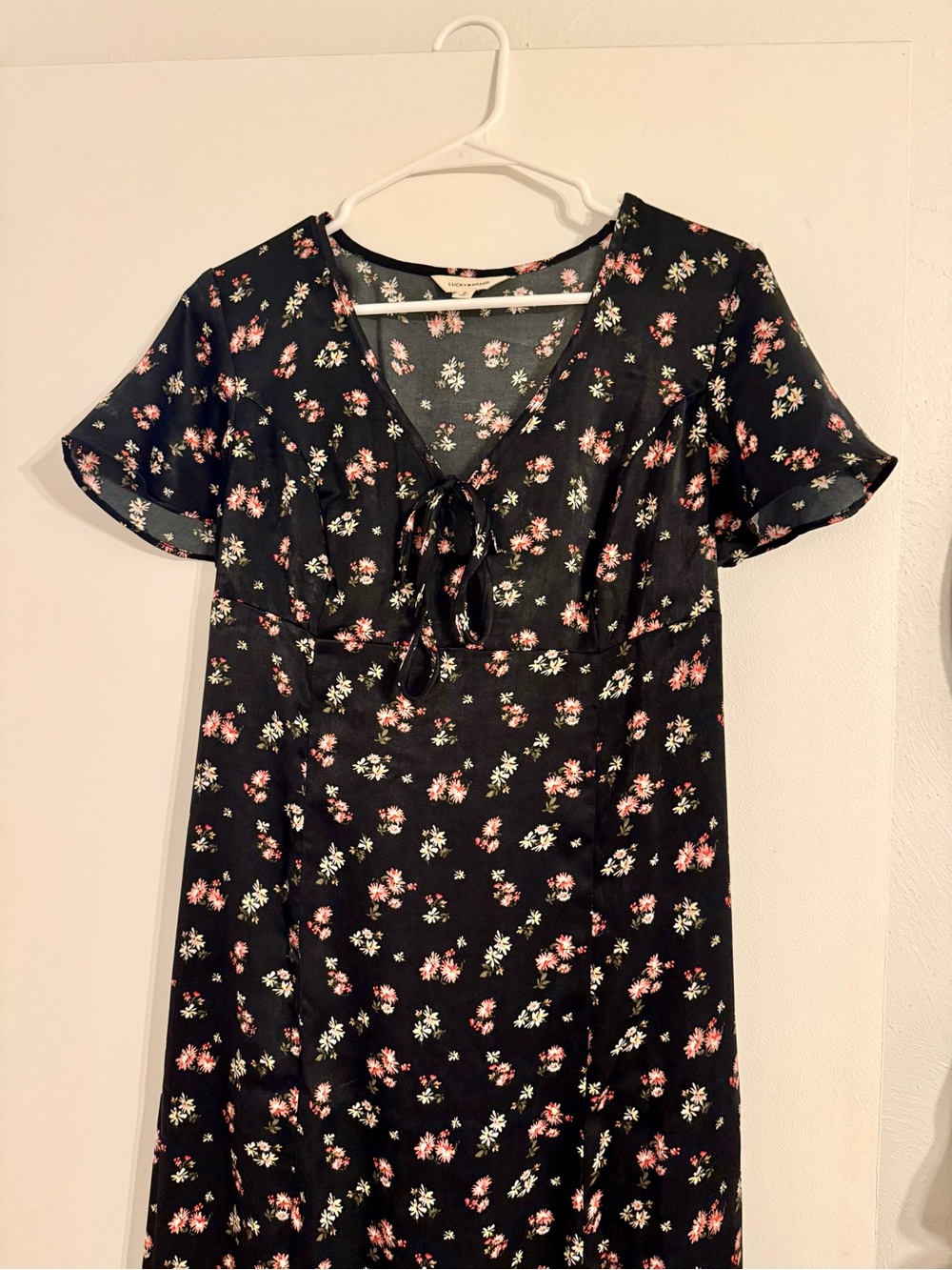 Lucky Brand Black Floral V-Neck Midi Dress